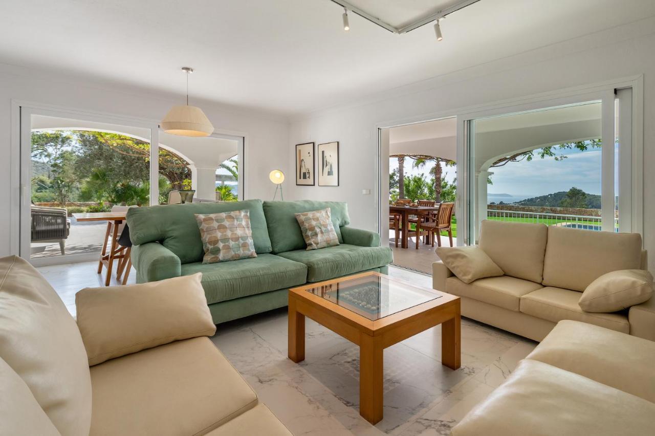 Villa Can Joan I - Fantastic Sunset Views And Family Friendly - San Antonio  Kültér fotó