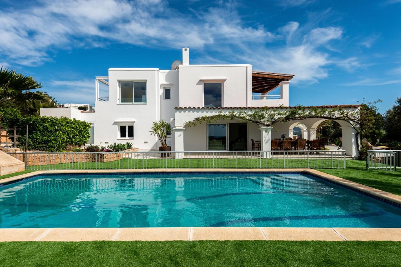 Villa Can Joan I - Fantastic Sunset Views And Family Friendly - San Antonio  Kültér fotó