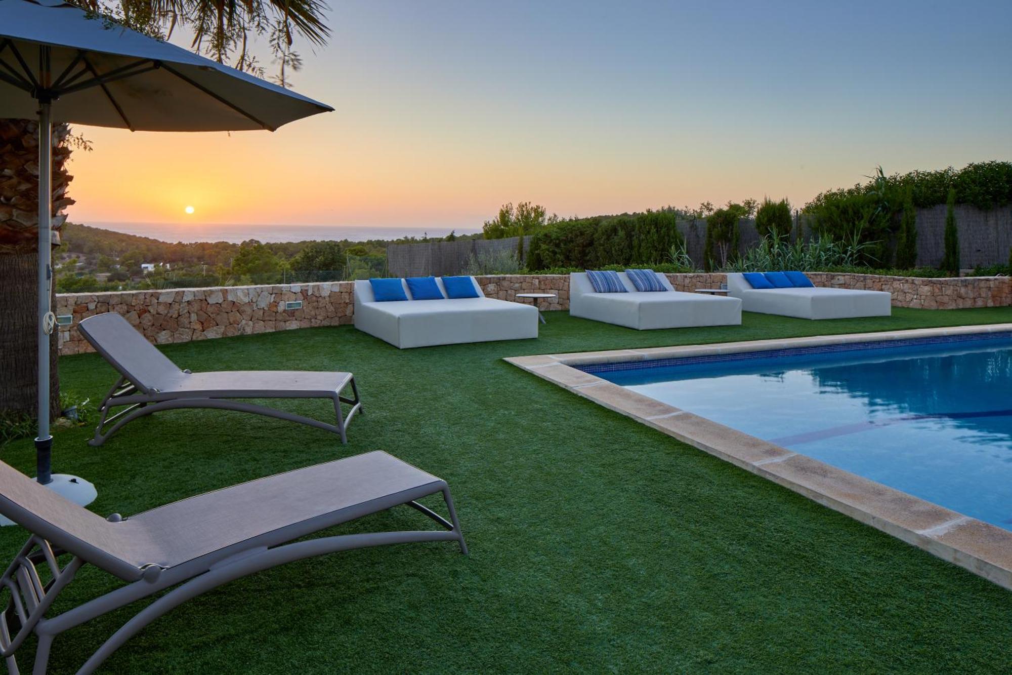 Villa Can Joan I - Fantastic Sunset Views And Family Friendly - San Antonio  Kültér fotó